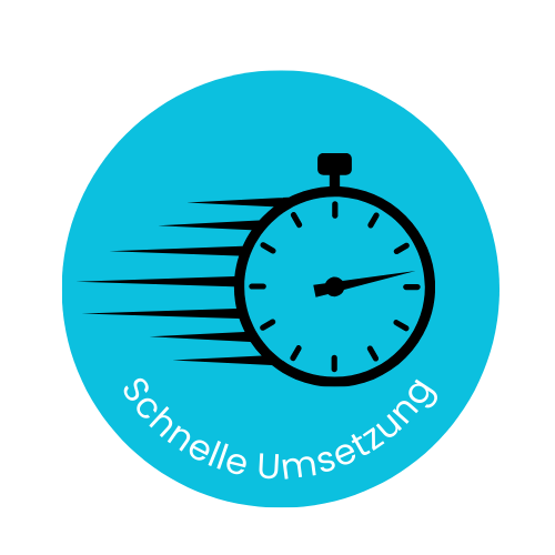 Ein blaues, kreisförmiges Symbol mit einer stilisierten schwarzen Stoppuhr, umgeben von dynamischen Bewegungslinien, die Geschwindigkeit symbolisieren. Unter der Stoppuhr steht in Weiß der deutsche Text „Schnelle Umsetzung“. Perfekt, um effiziente Systeme wie eine Kasse an der Kasse hervorzuheben. - digiak webdesign und entwicklung